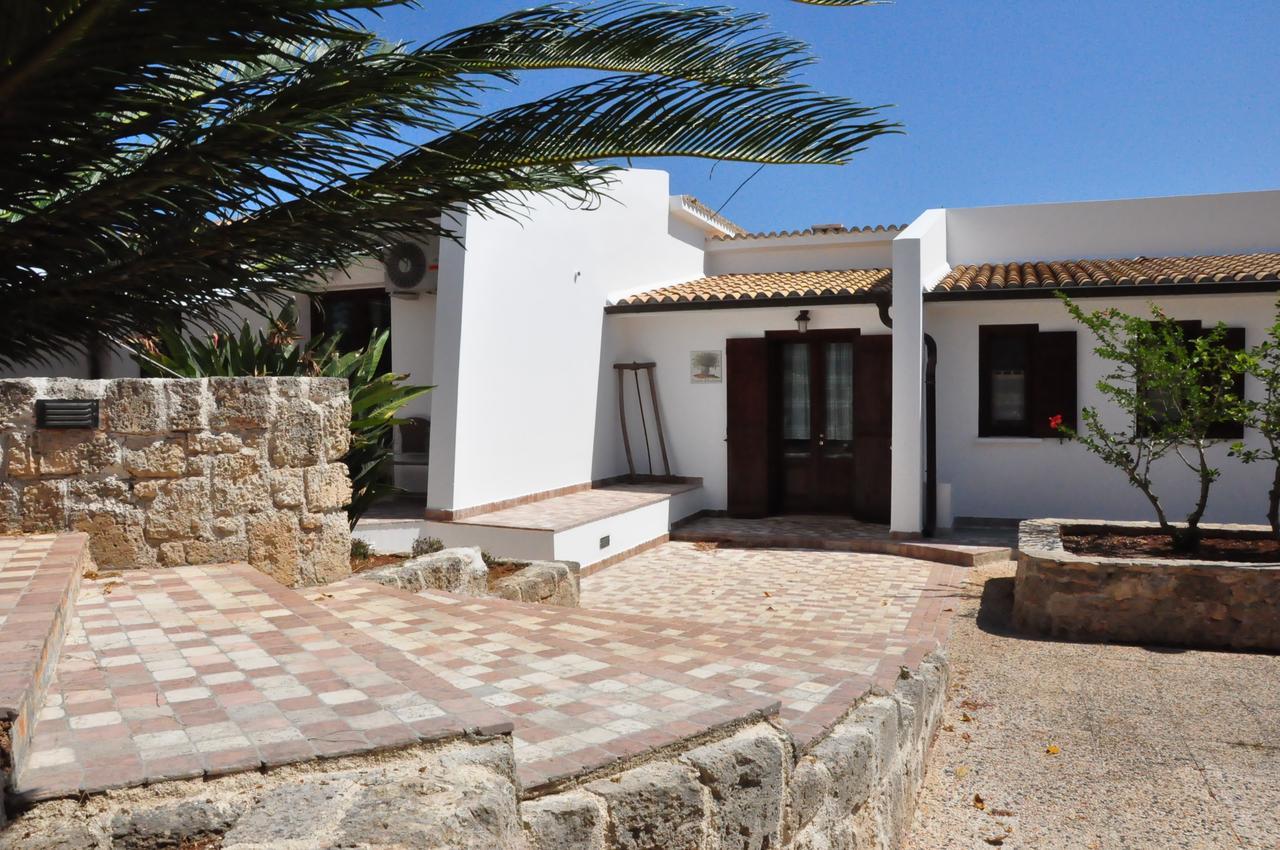 Masseria Le Terrazze Di Serranova Eksteriør billede
