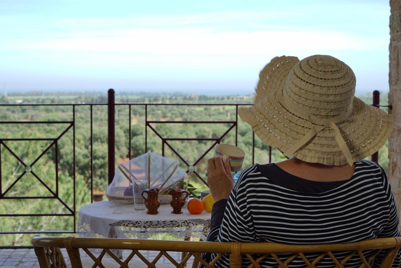 Masseria Le Terrazze Di Serranova Eksteriør billede
