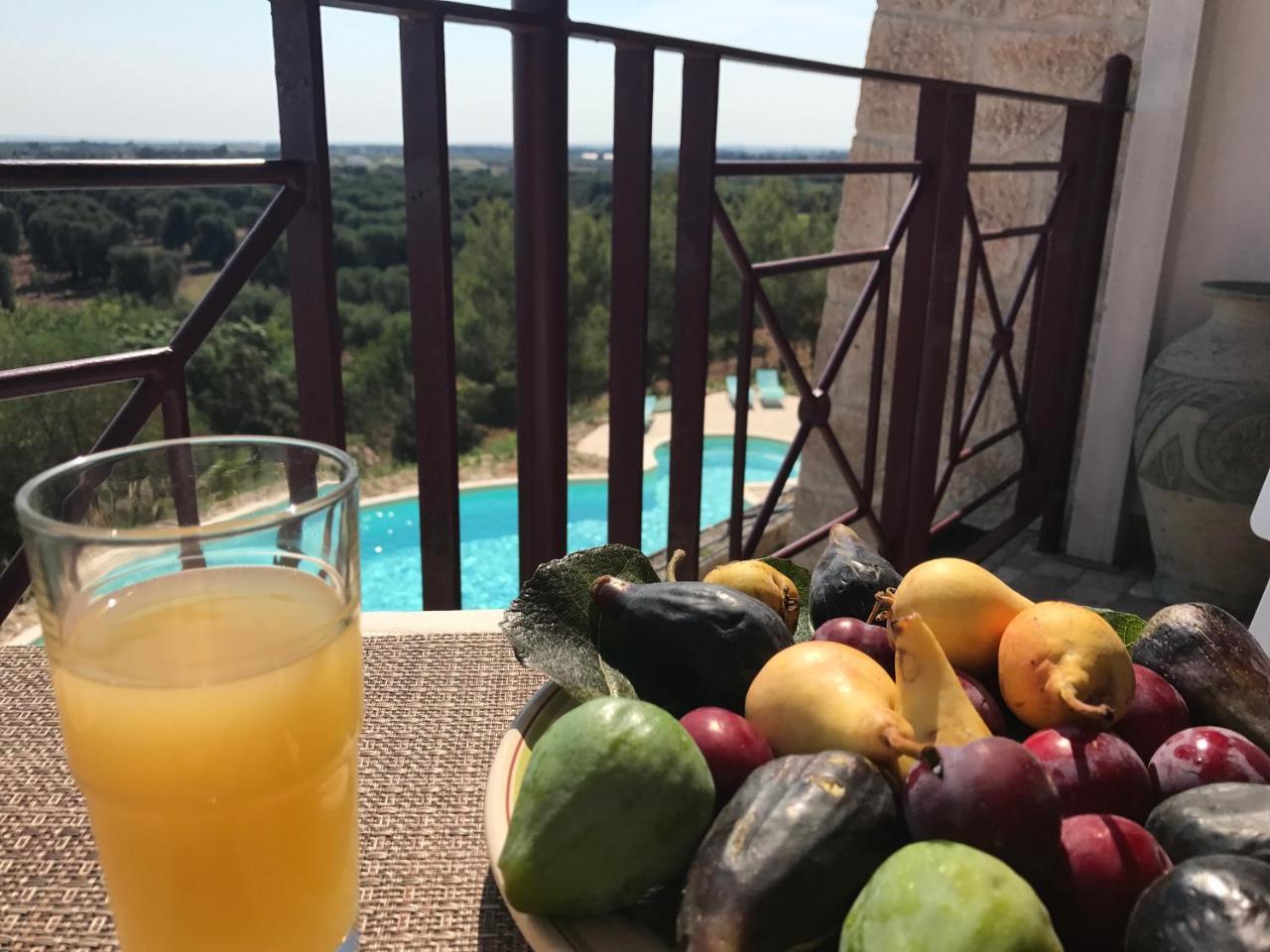 Masseria Le Terrazze Di Serranova Eksteriør billede